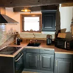 Eifelstuben Mit Charme - Bauernstube Vulkaneifel - Naehe Und Burgruine Ulmen