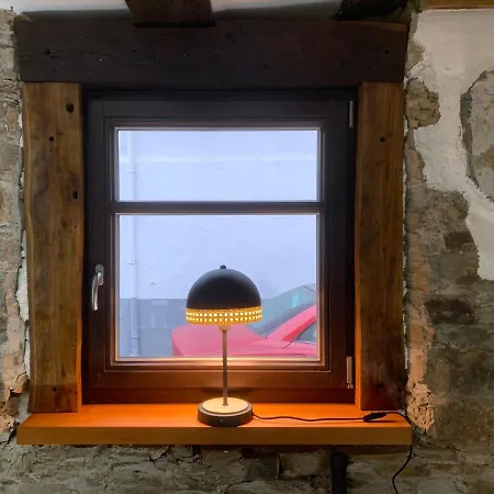 펜션 Eifelstuben Mit Charme - Bauernstube Vulkaneifel - Naehe Und Burgruine 우멘