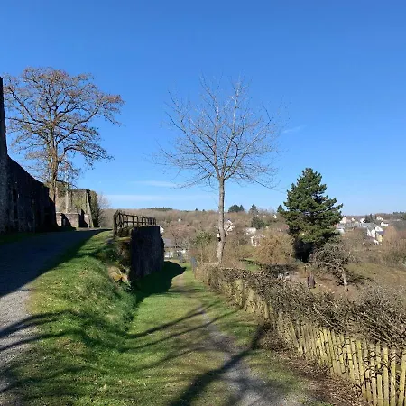 펜션 Eifelstuben Mit Charme - Bauernstube Vulkaneifel - Naehe Und Burgruine