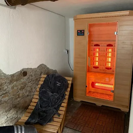 Eifelstuben Mit Charme - Bauernstube Vulkaneifel - Naehe Und Burgruine Сasa de vacaciones *