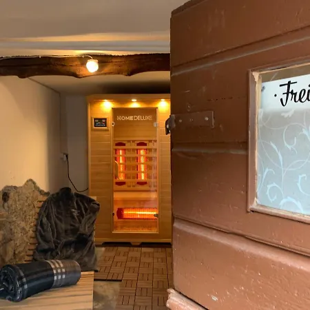 Eifelstuben Mit Charme - Bauernstube Vulkaneifel - Naehe Und Burgruine 펜션 *