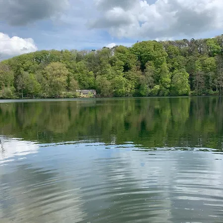 Eifelstuben Mit Charme - Bauernstube Vulkaneifel - Naehe Und Burgruine בית נופש אולמן