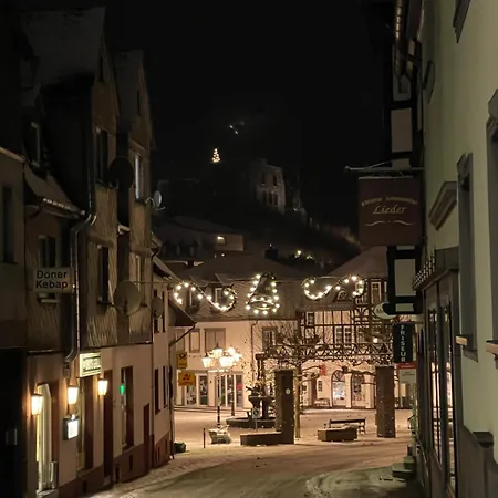 Eifelstuben Mit Charme - Bauernstube Vulkaneifel - Naehe Und Burgruine *