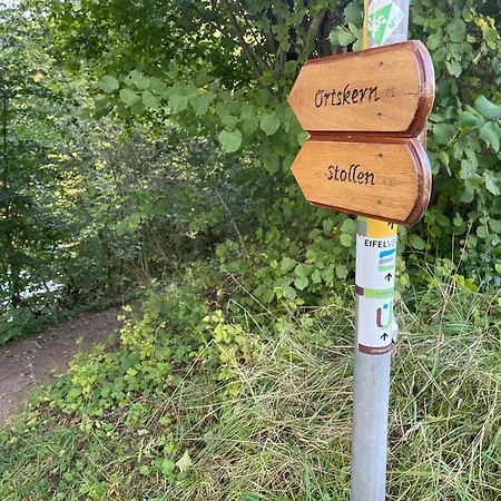 펜션 Eifelstuben Mit Charme - Bauernstube Vulkaneifel - Naehe Und Burgruine *