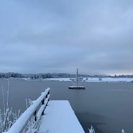 Eifelstuben Mit Charme - Bauernstube Vulkaneifel - Naehe Und Burgruine 우멘