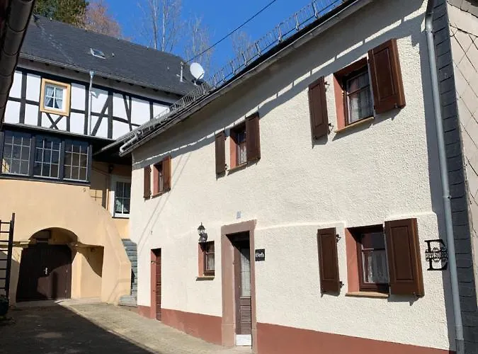 Prázdninový dům Eifelstuben Mit Charme - Bauernstube Vulkaneifel - Naehe Und Burgruine Ulmen