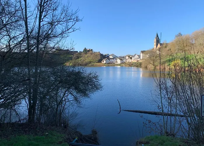 Eifelstuben Mit Charme - Bauernstube Vulkaneifel - Naehe Und Burgruine Ulmen