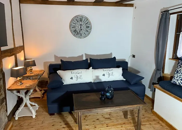 Eifelstuben Mit Charme - Bauernstube Vulkaneifel - Naehe Und Burgruine * Ulmen